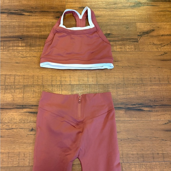 Zara Matching Set Activewear Leggings Sports Bra XS/Small EUC - Picture 2 of 5